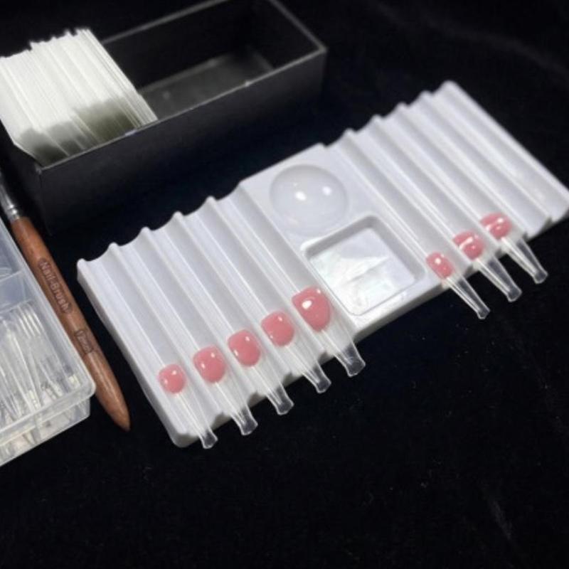 Nail Fan Brush - Reusable Nail Art Palette with Brush